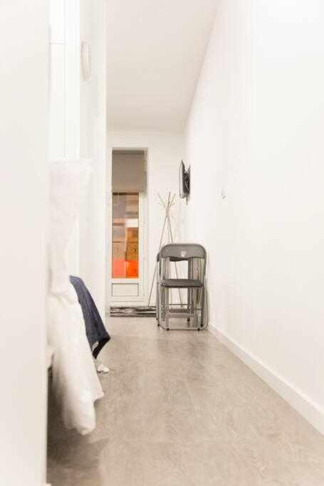 Comodo Y Agradable Estudio En Madrid Centro A5 ภายนอก รูปภาพ