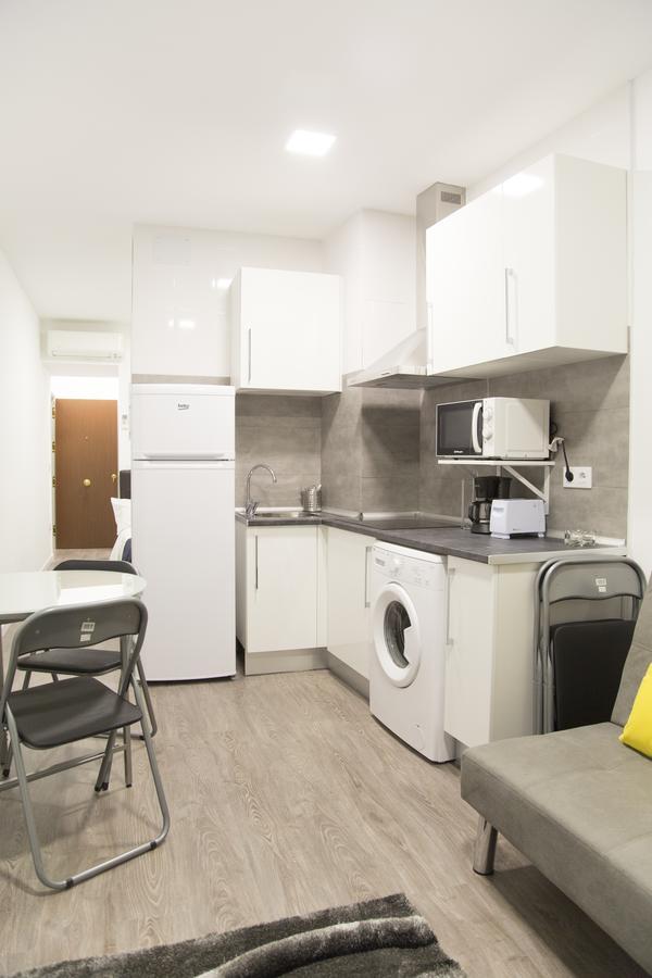 Comodo Y Agradable Estudio En Madrid Centro A5 ภายนอก รูปภาพ